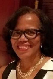 Lisa Dutton smaller headshot