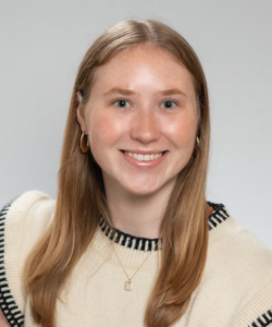 Hannah Moses Headshot