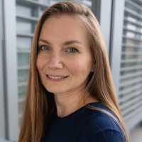 Janine Martino headshot