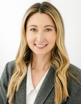 Julie Kennerly-Shah headshot